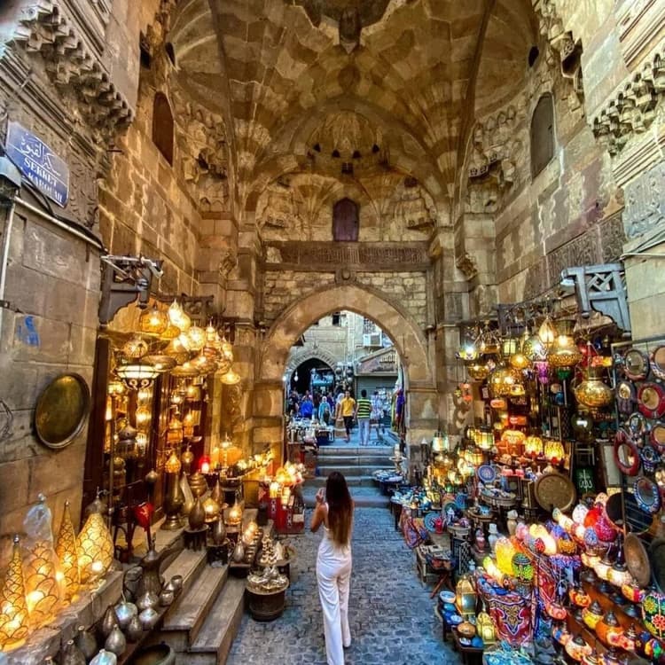 Cairo Day tour  Egyptiam museum - Saladin citadel - khan khalili